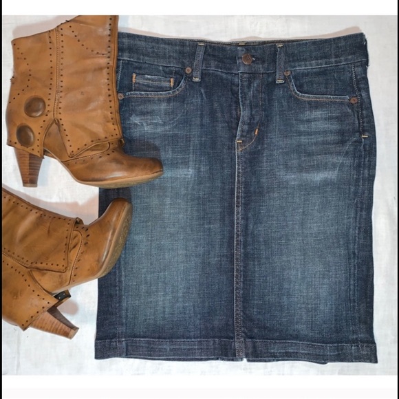 Citizen of Humanity - Picture 1 of 6